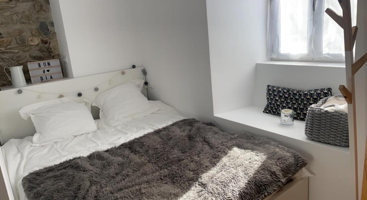 Appartement Avec Chambre Ouverte Bourg-Madame Exterior photo